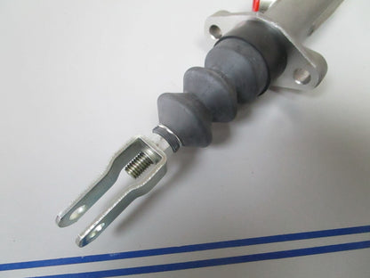 *NEW OEM* 0720 Crown Forklift Master Cylinder 88064