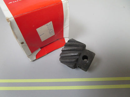 *NEW OEM* 0810 OMC Volvo Drive Gear 3854307