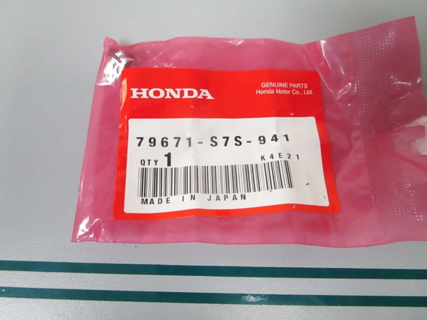 NEW OEM 79671-S7S-041 Honda Bulb 0810