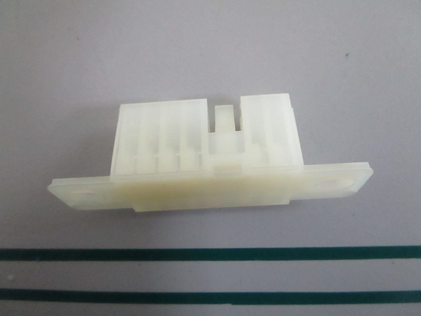 NEW OEM 3391885 Whirlpool Connector 0820