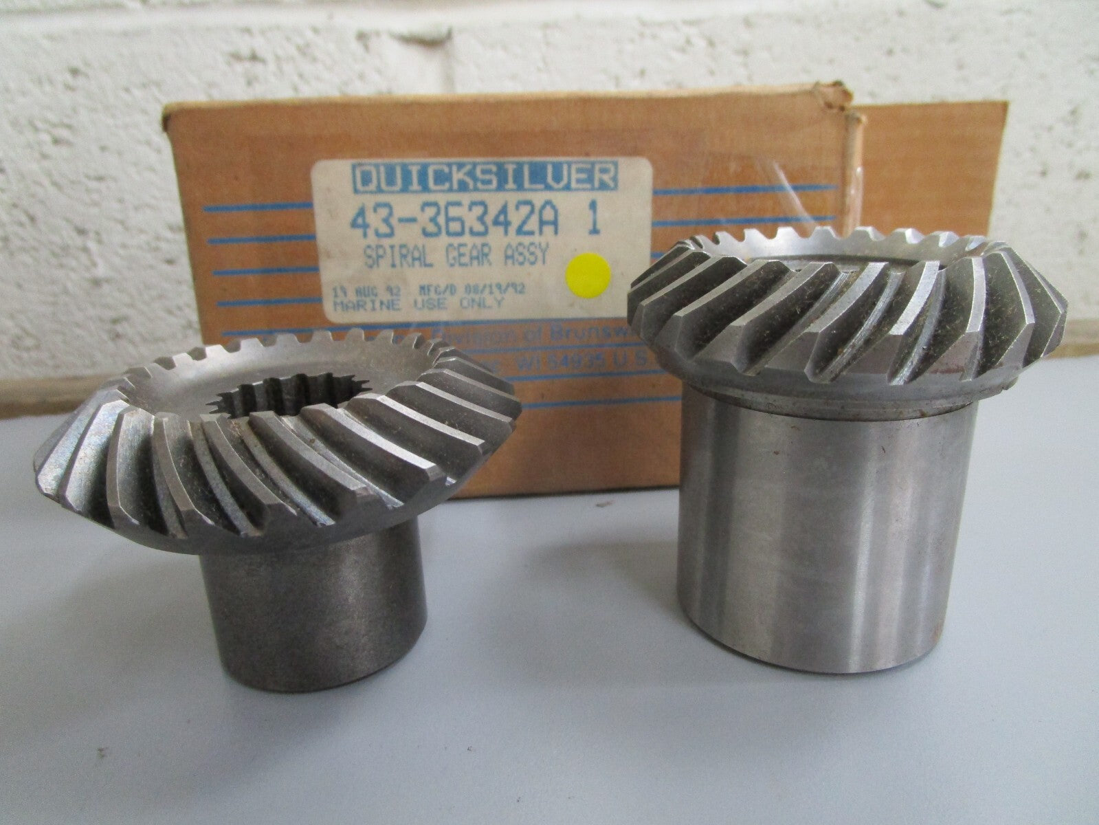 *NEW OEM* 0820 Mercury Quicksilver Spiral Gear Assy 43-36342A 1