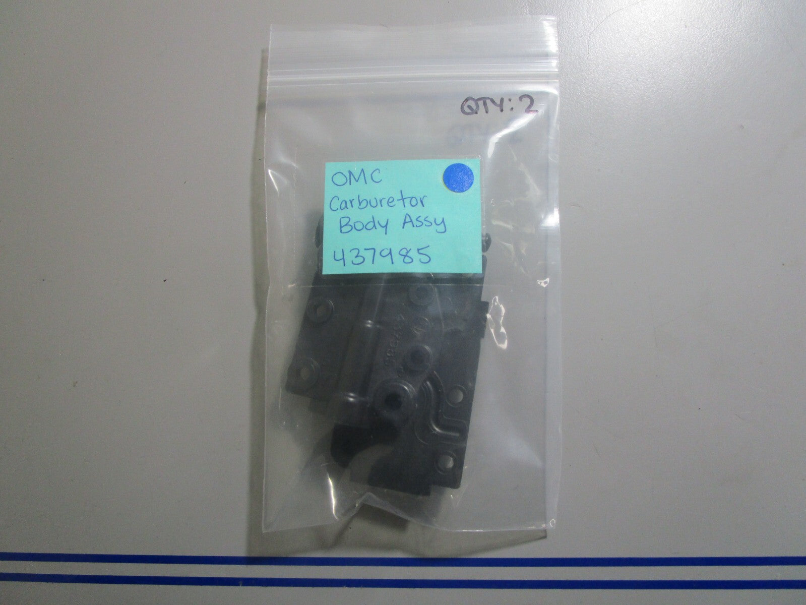 *NEW OEM* 0810 OMC Johnson Evinrude Carburetor Body Assembly 437985 0437985