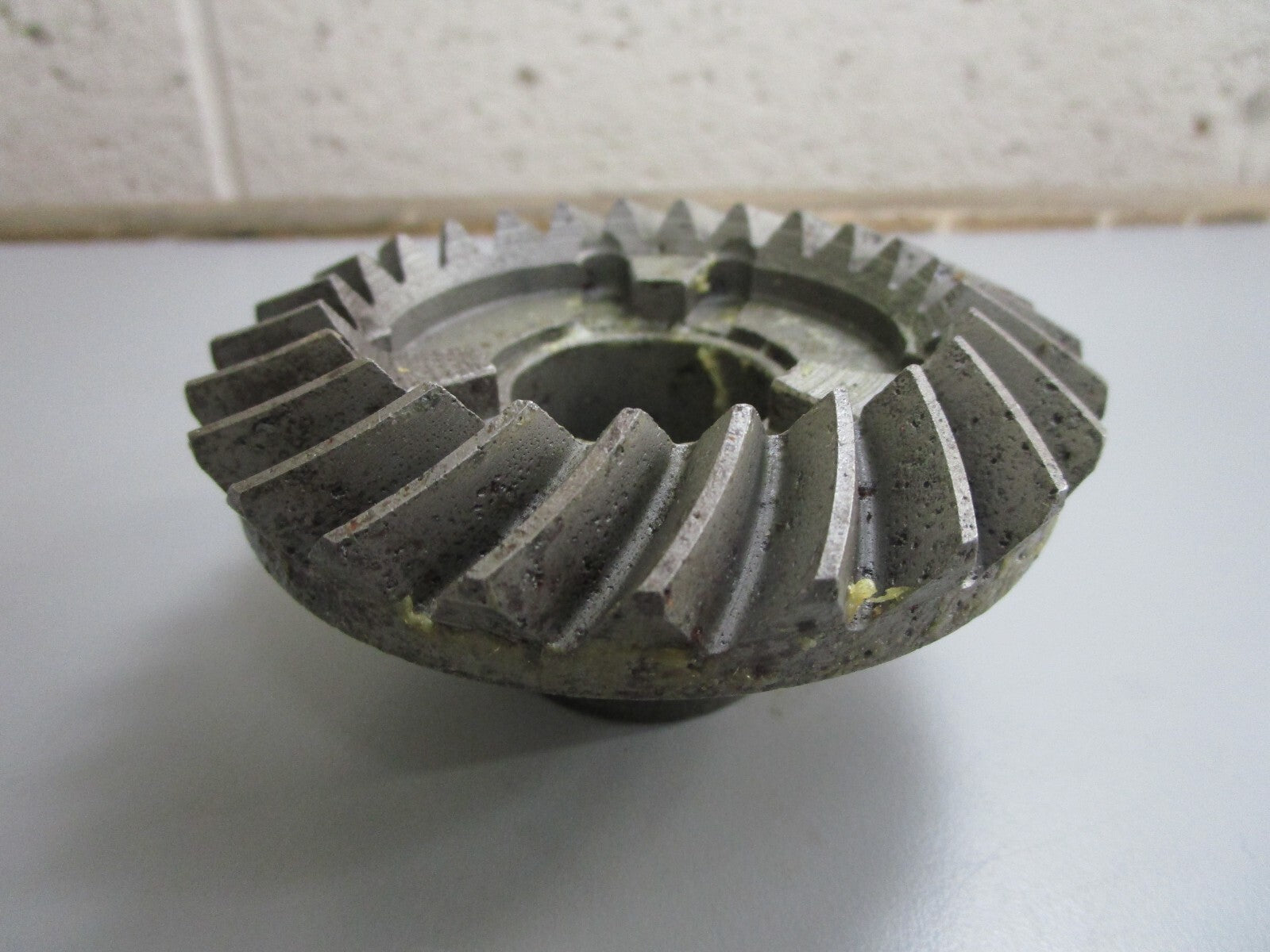 *NEW OEM* 0810 OMC Johnson Evinrude 25T Reverse Gear 317825 0317825