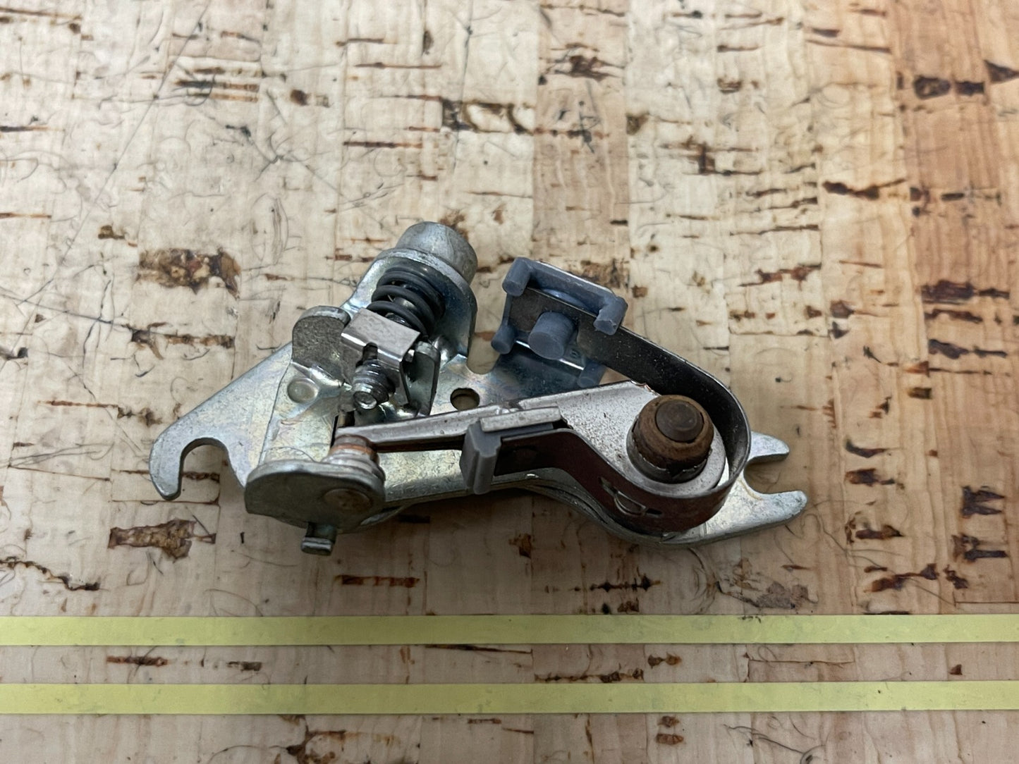 *NEW OEM* 0810 OMC Johnson Evinrude Contact Set 380543 0380543