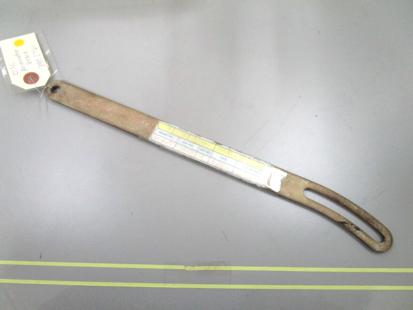 *NEW OEM* 0750 OMC Johnson Evinrude ALTERNATOR BRACE 3852761 913691