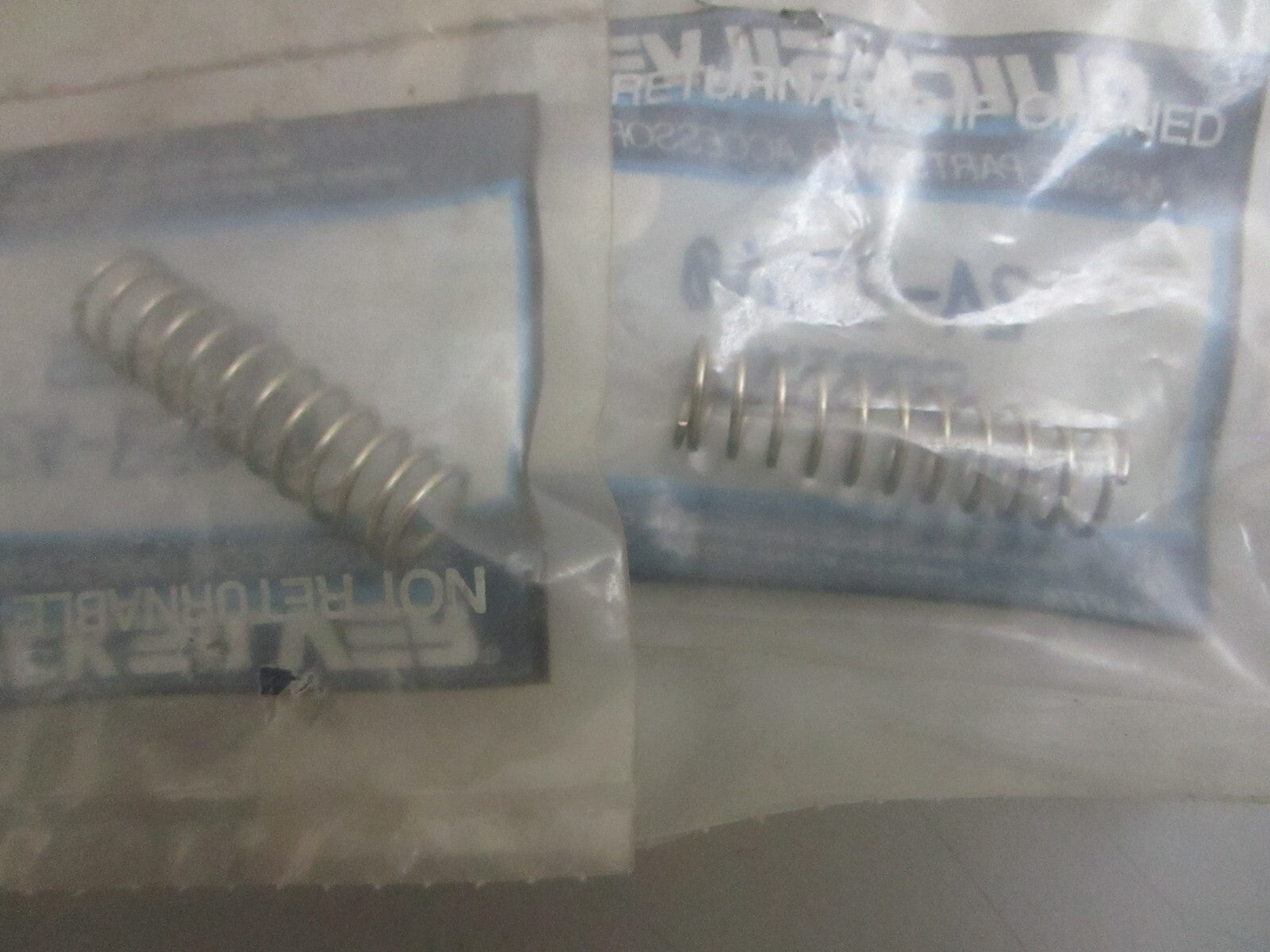 *NEW OEM* (LOT OF 2) 0810 Mercury Quicksilver Spring 24-85010