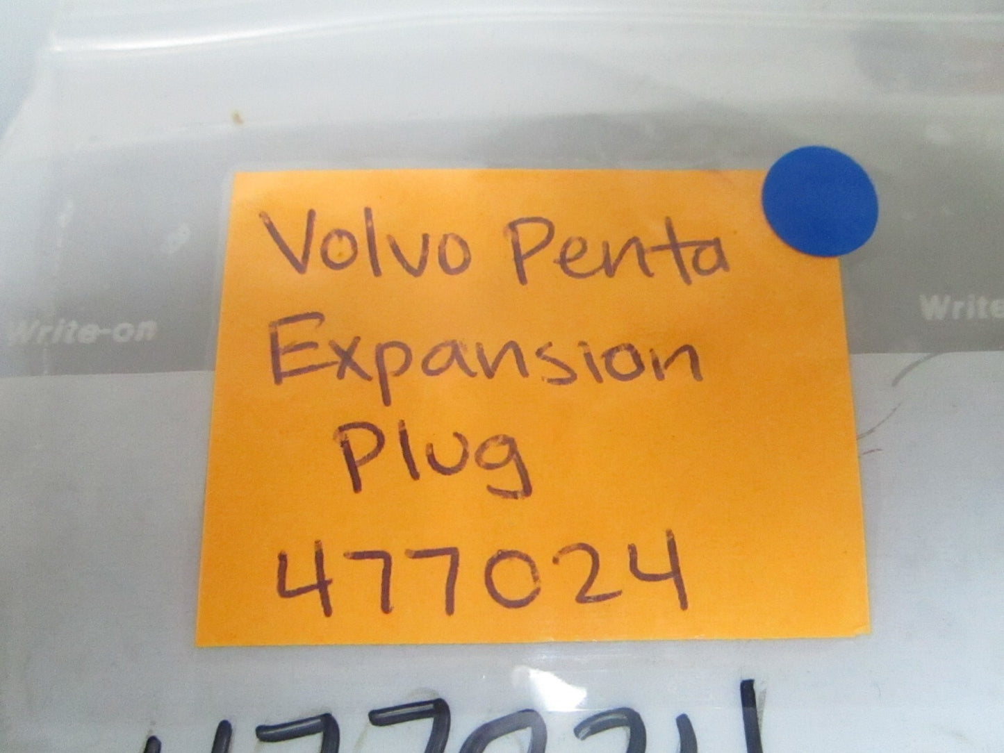 *NEW OEM* 0810 Volvo Penta Expansion Plug 477024