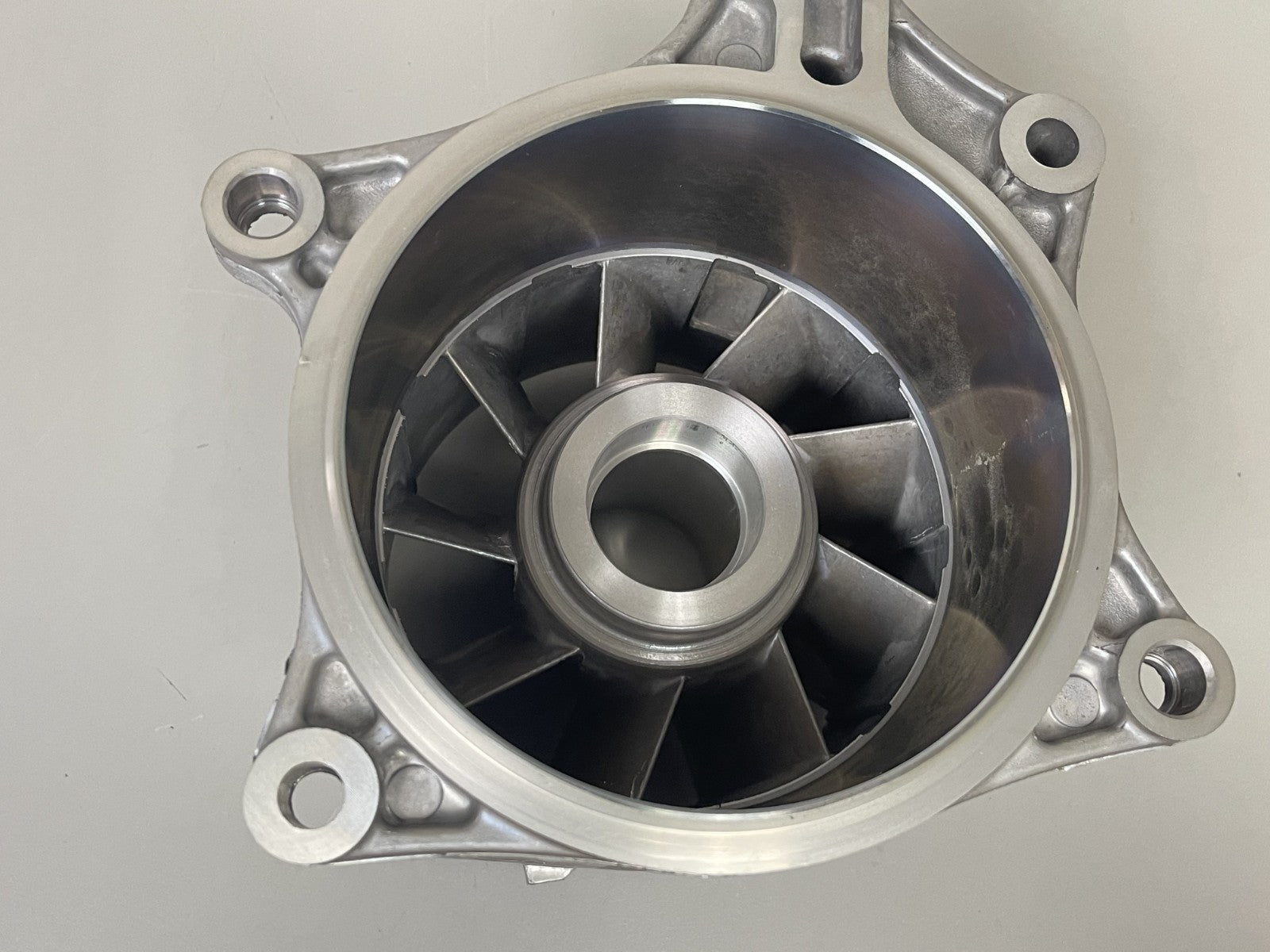 *NEW OEM* 0670 Yamaha Impeller Housing 6G1-R1312-01-00