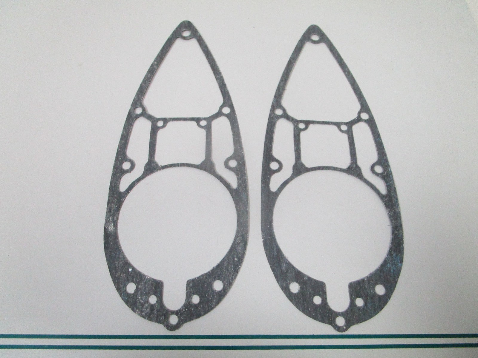 NEW OEM (LOT OF 2) 312751 0312751 OMC Johnson Evinrude Gearcase Ext. Gasket 0810