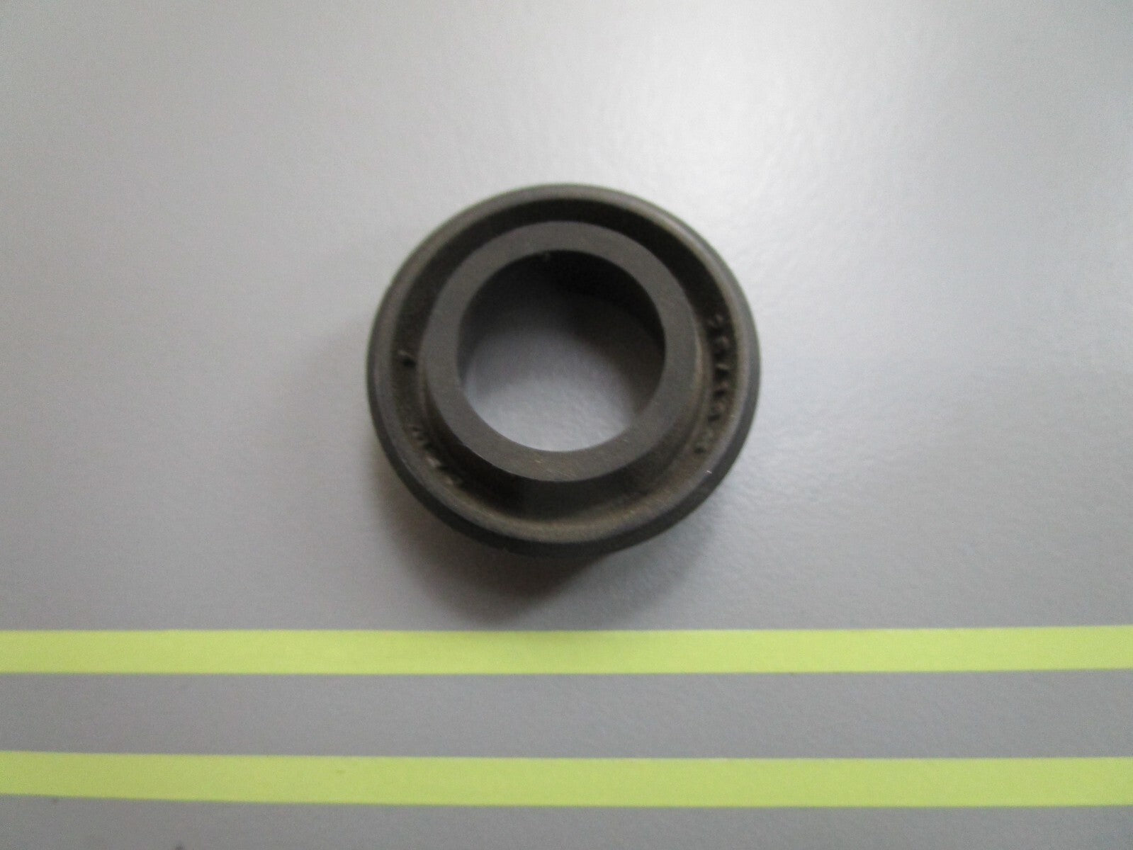 *NEW OEM* 0810 Volvo Penta Rubber Collar 809930