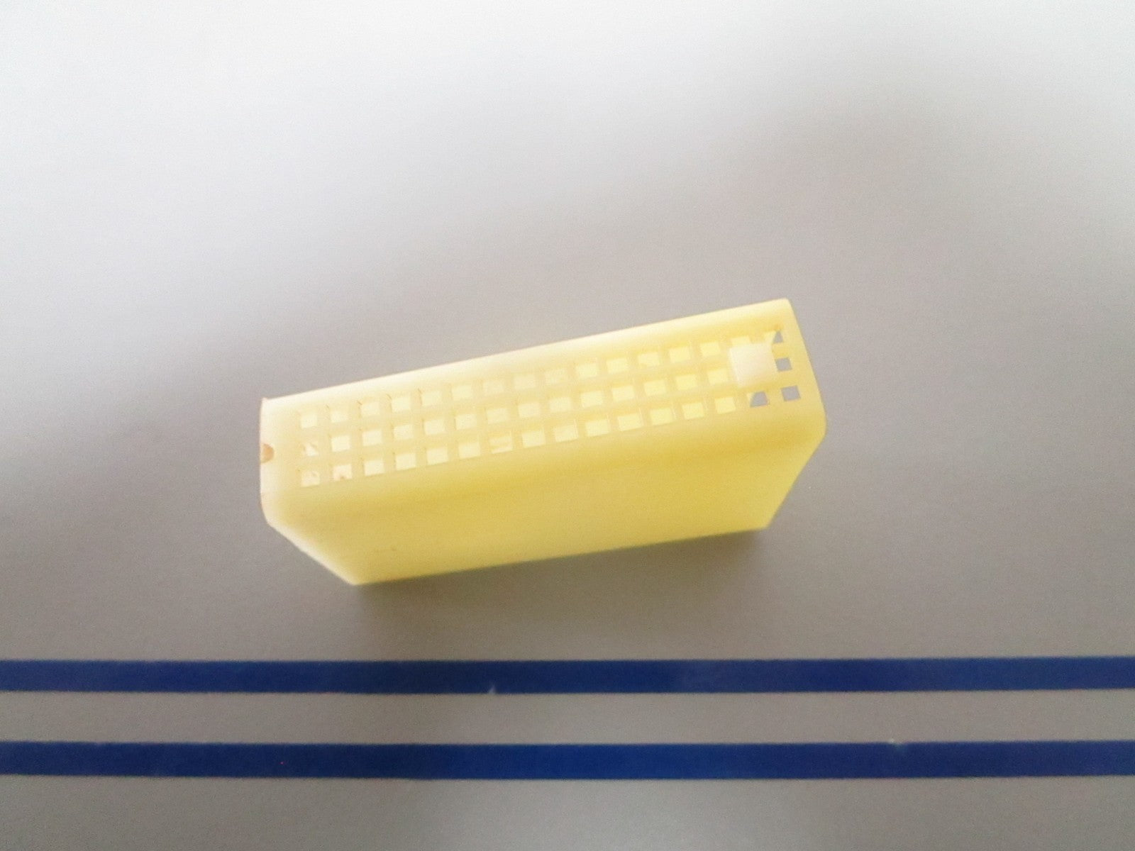 NEW OEM 318991 0318991 OMC Johnson Evinrude Water Intake Screen 0720
