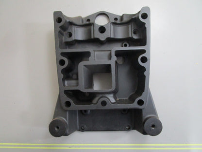 *NEW OEM* 0820 OMC Johnson Evinrude Adaptor 336274 0336274 336307