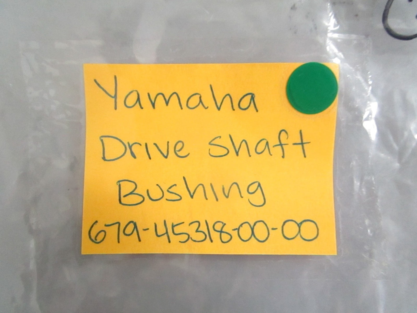 NEW OEM 679-45318-00-00 Yamaha Drive Shaft Bushing 0820