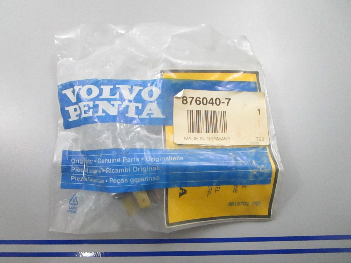 *NEW OEM* 0810 Volvo Penta Relay 876040