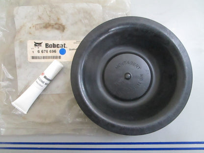 *NEW OEM* 0820 Bobcat Diaphragm 6676696