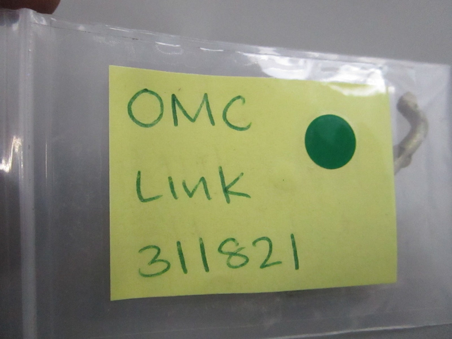 NEW OEM 311821 0311821 OMC Johnson Evinrude Link 0810