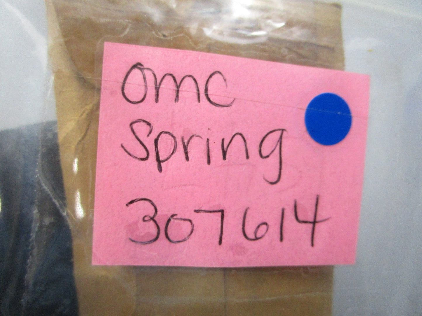 NEW OEM 307614 0307614 OMC Johnson Evinrude Spring 0810