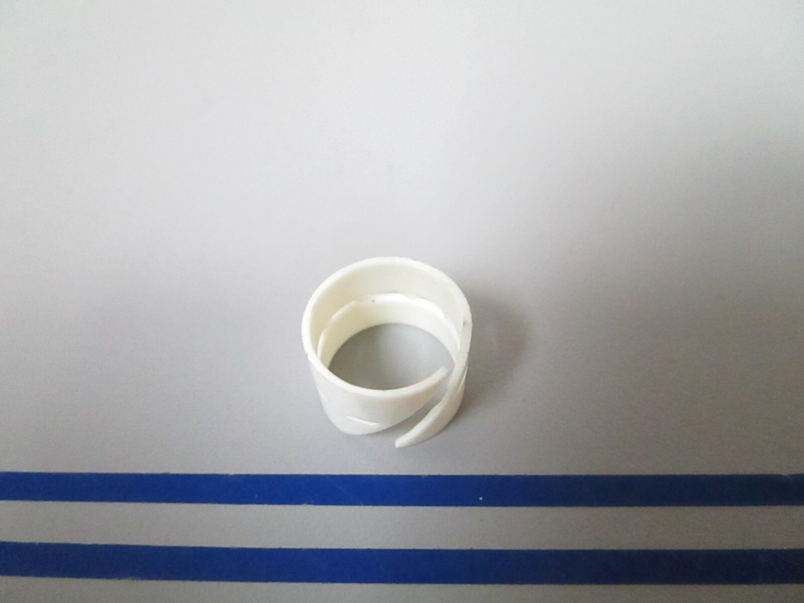 *NEW OEM* 0810 OMC Johnson Evinrude Lower Level Bearing 331918 0331918