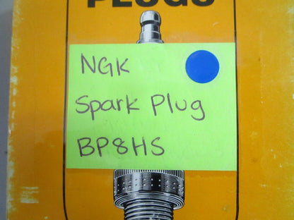 *NEW OEM* (LOT OF 10) 0820 NGK Spark Plug BP8HS