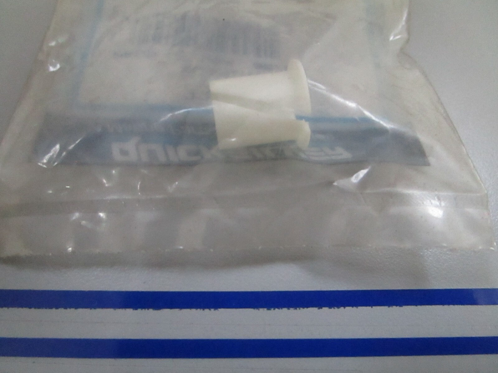 *NEW OEM* 0810 Mercury Quicksilver Bushing 23-85999