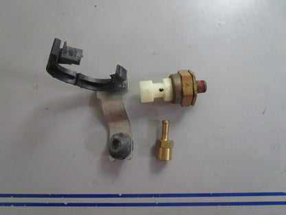 *NEW OEM* 0810 Mercury Quicksilver 100 PSI Sensor Kit 881879A 2