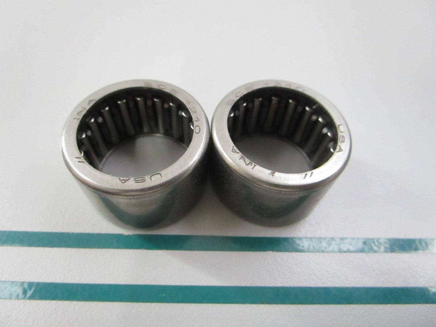 NEW OEM (LOT OF 2) 382307 0382307 OMC Johnson Evinrude Needle Bearing 0810