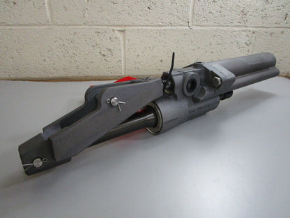 *NEW OEM* 0820 Mercury Quicksilver Power Steering Cylinder 8M010913 8M0109715