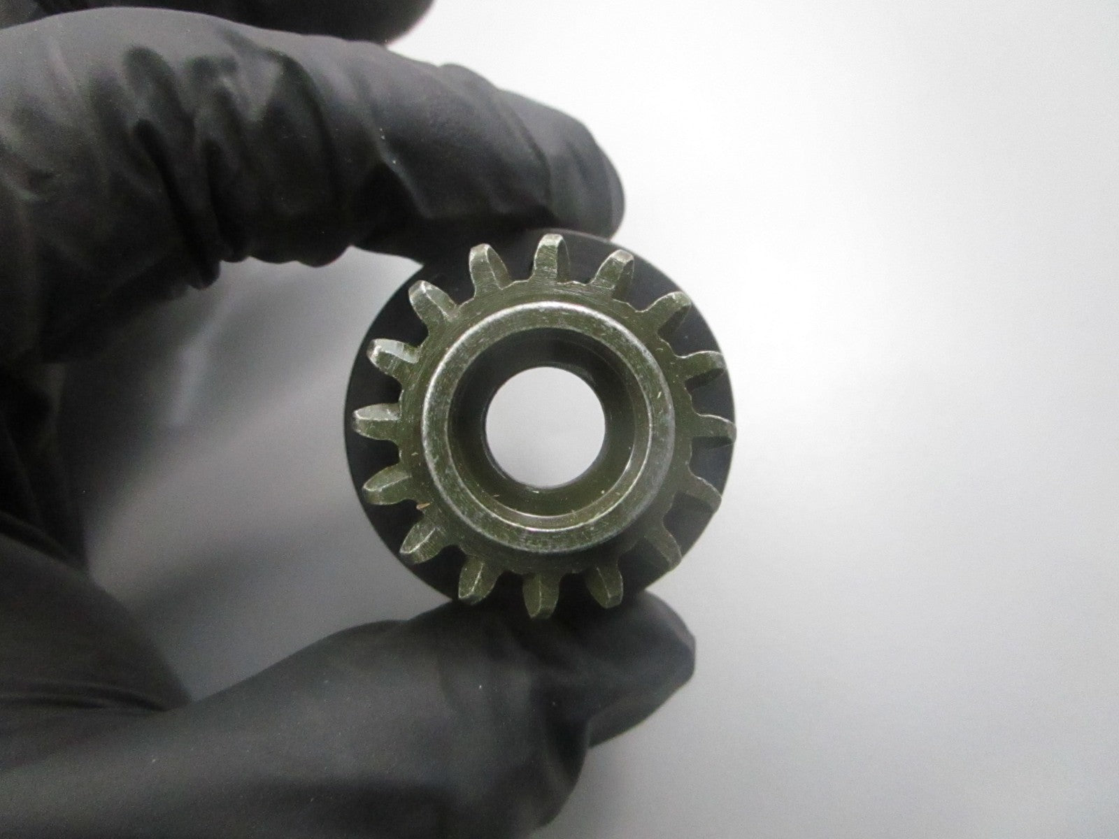 NEW 435-851 Replaces: 33432 Stens Starter Drive 0810