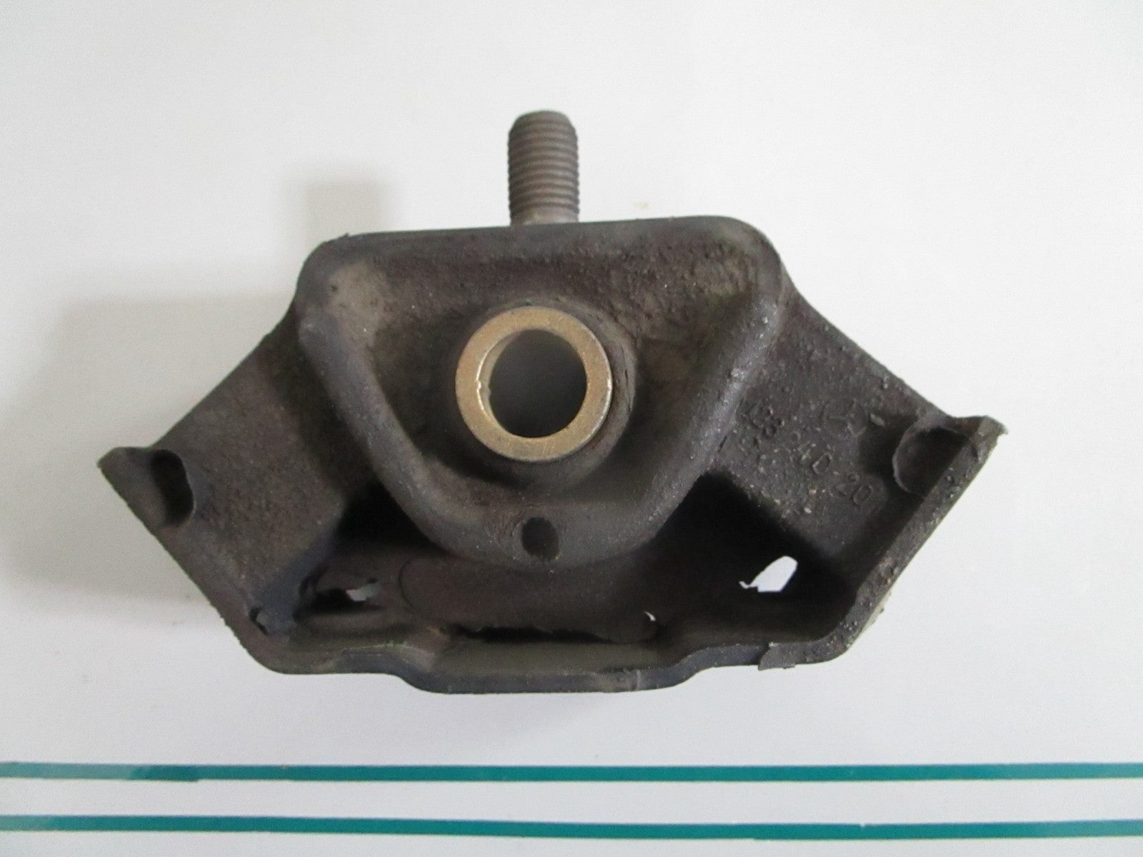 NEW OEM 123402018 Mercedes-Benz Transmission Mount 0820