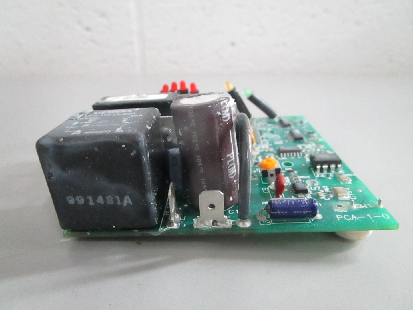 NEW OEM Mercury Quicksilver M899523T Control Board Assy 0820