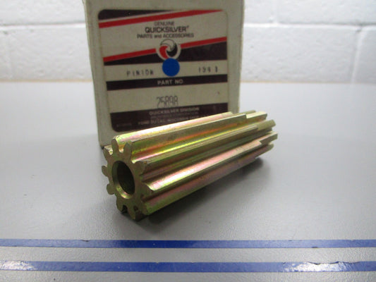 NEW OEM 25898 Mercury Quicksilver Pinion 0810