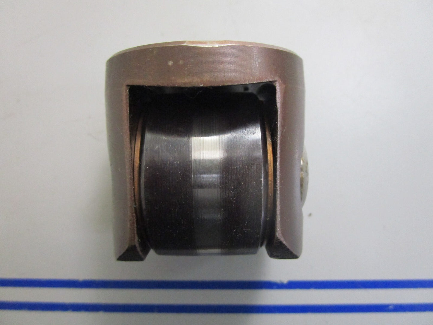 *NEW OEM* 0820 Nissan Roller 59532-L1101