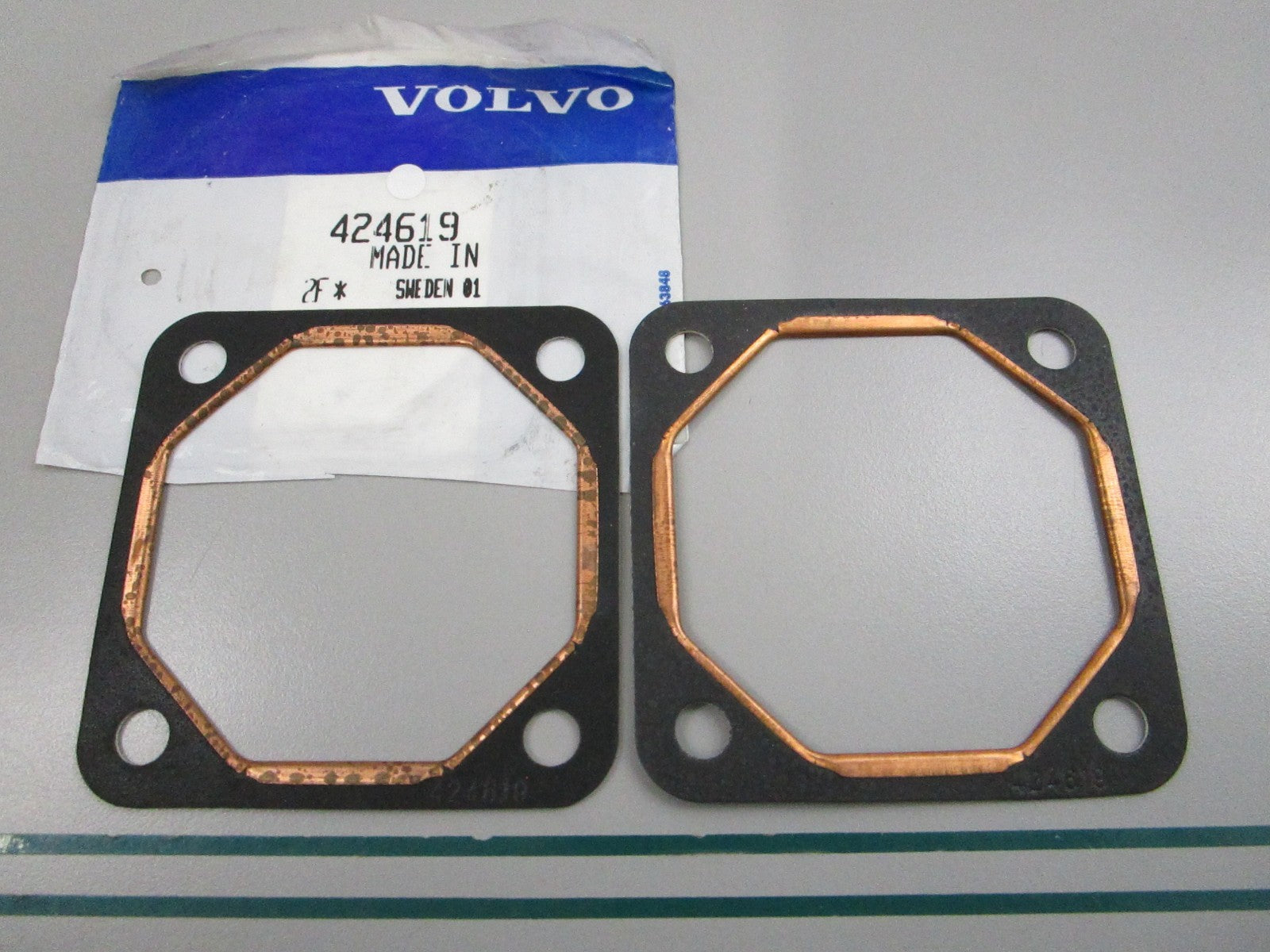 NEW OEM (LOT OF 2) 424619 Volvo Penta Gasket 0810