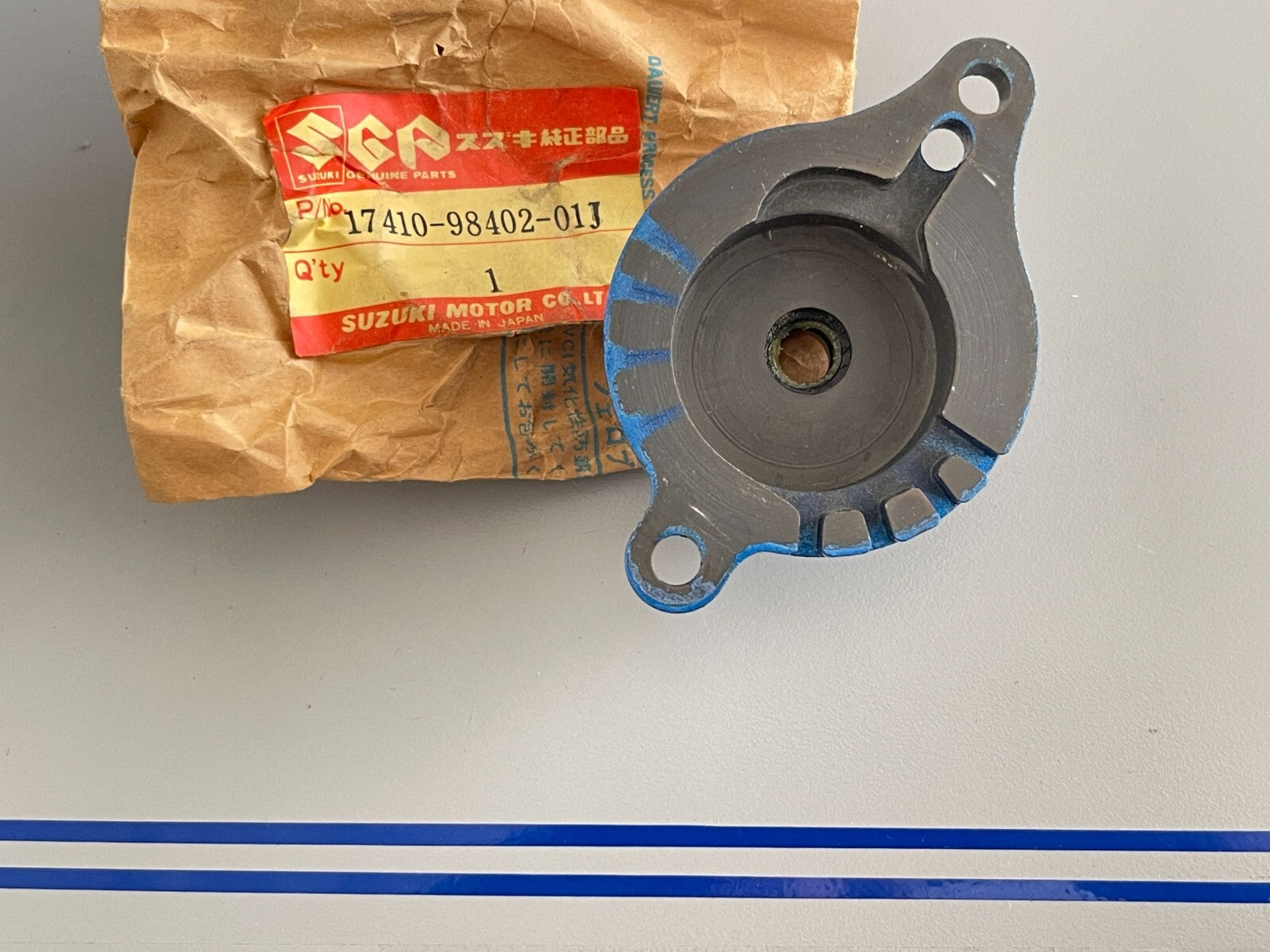 *NEW OEM* 0810 Suzuki Water Pump Case 17410-98402-01J