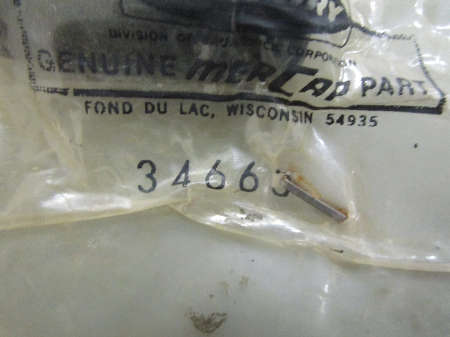 *NEW OEM* 0810 Mercury Quicksilver Shaft 34663