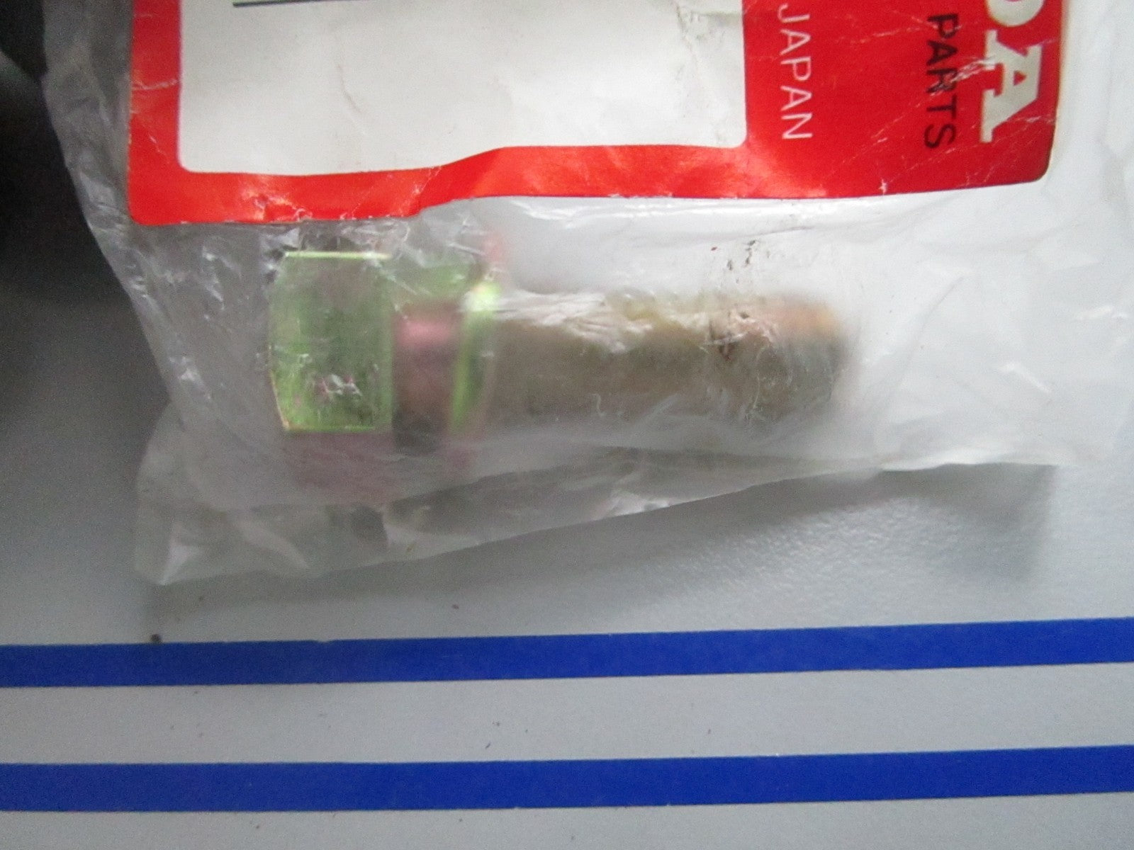 NEW OEM Honda 90103-YE6-003 Bolt 0810
