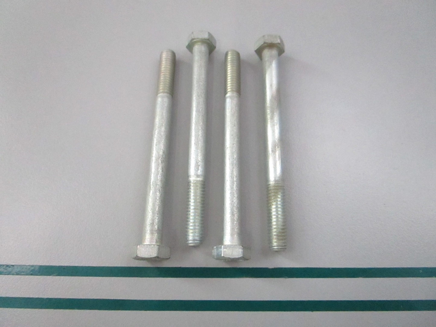 NEW OEM (LOT OF 4) 955282 Volvo Penta Screw 0810