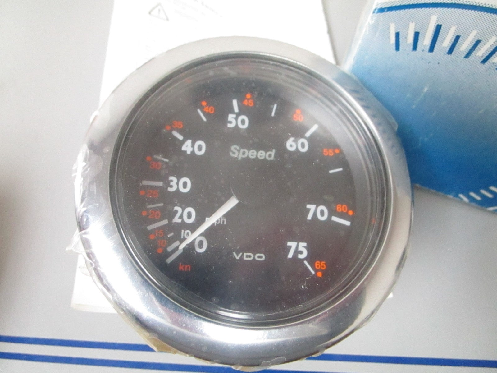 NEW OEM 2604101 VDO 75 MPH Speedometer Instrument Gauge 0720
