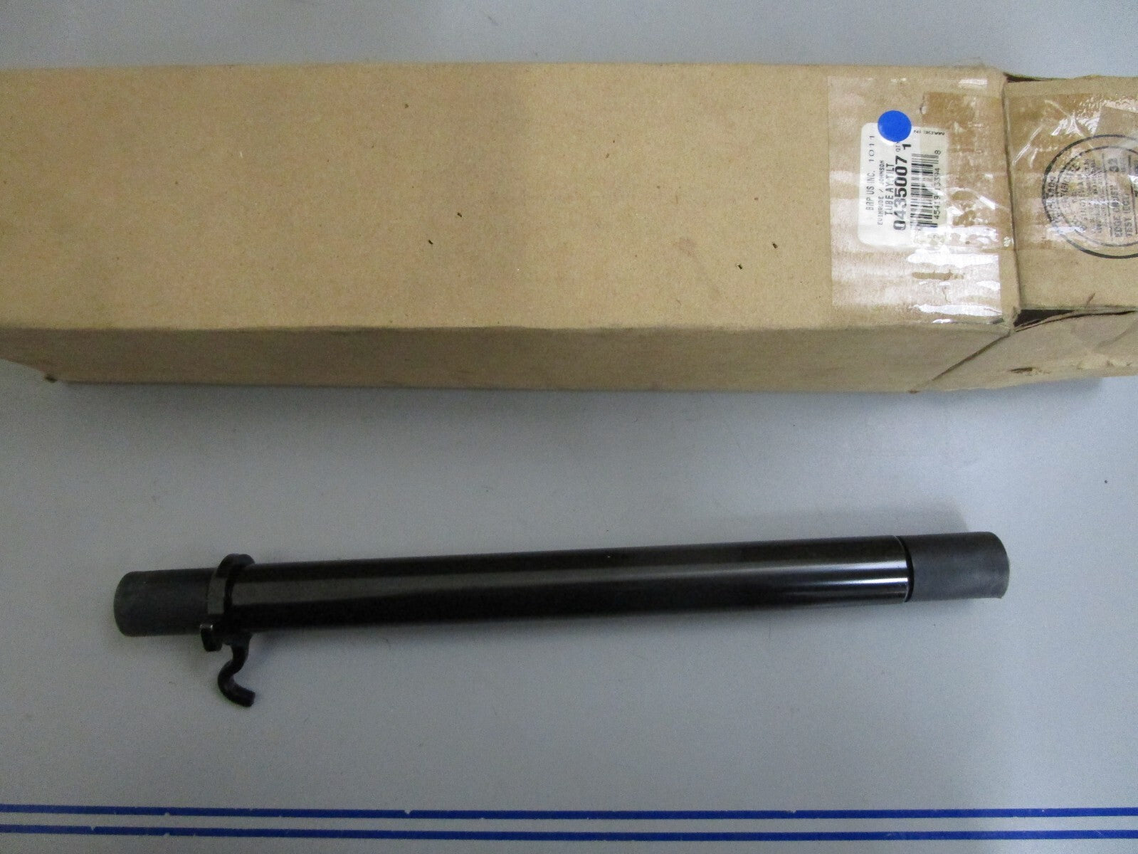 *NEW OEM* 0820 OMC Johnson Evinrude Tilt Tube Ay 435007 0435007