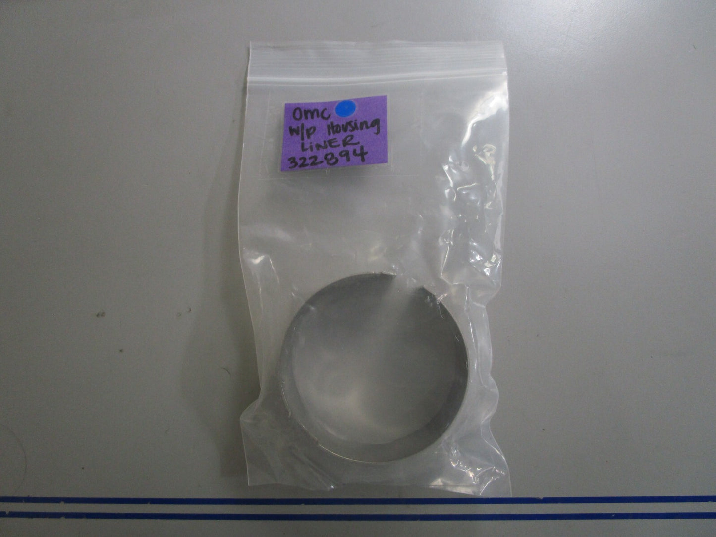 *NEW OEM* 0810 OMC Johnson Evinrude Water Pump Housing Liner 322894 0322894