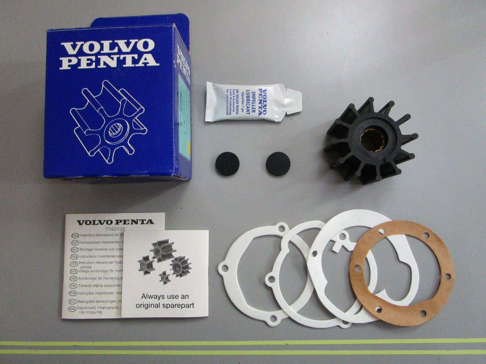 *NEW OEM* 0820 Volvo Penta Water Pump Repair Kit 3862281
