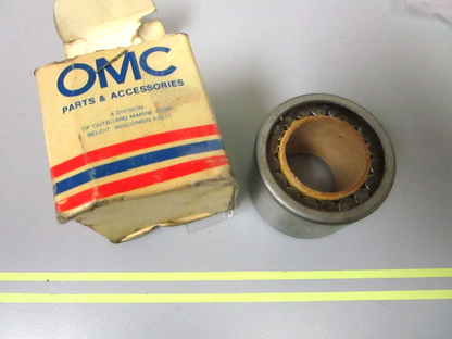 *NEW OEM* 0750 OMC Johnson Evinruide LOWER BEARING 380439 0380439