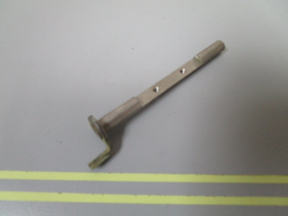 *NEW OEM* 0810 OMC Johnson Evinrude Choke Shaft & Arm 387814 0387814