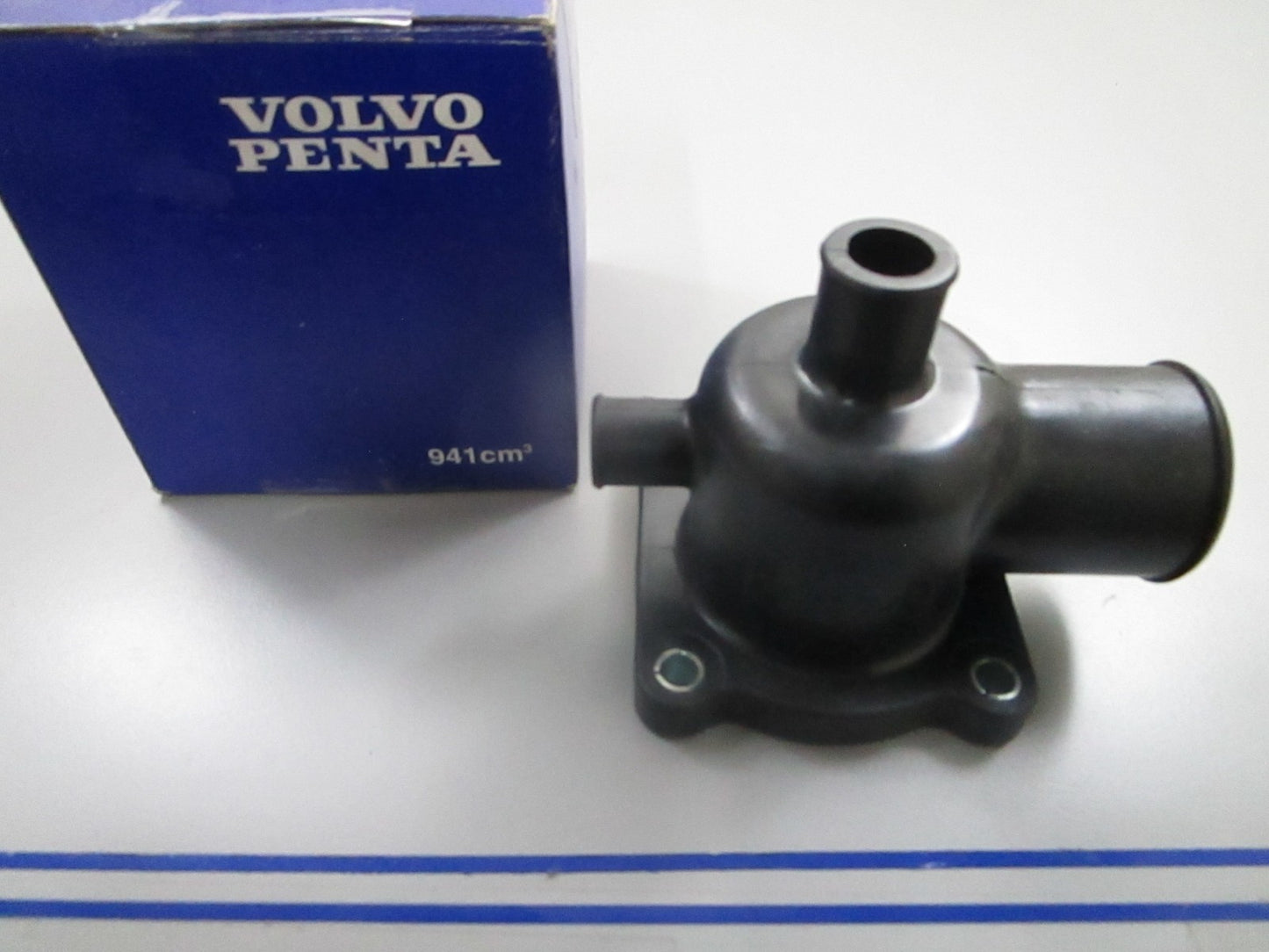 *NEW OEM* 0810 Volvo Penta Housing 21617458