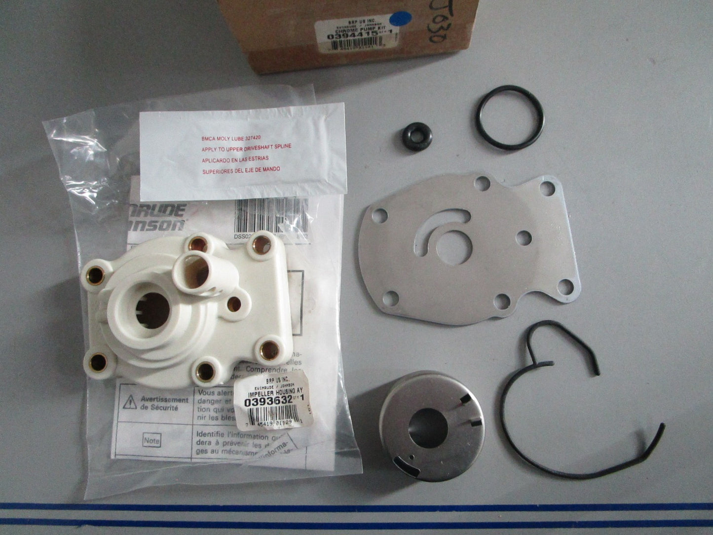 NEW OEM 394415 0394415 OMC Johnson Evinrude Chrome Pump Kit 0820