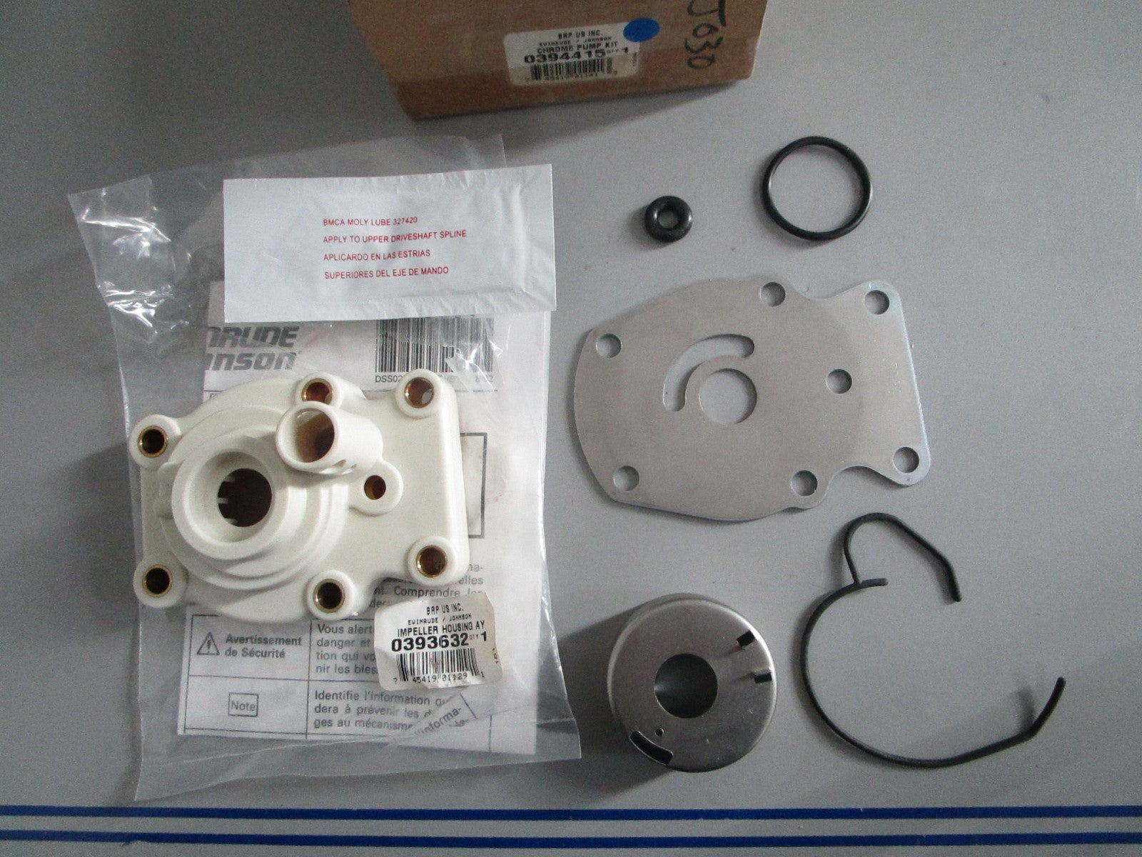 NEW OEM 394415 0394415 OMC Johnson Evinrude Chrome Pump Kit 0820