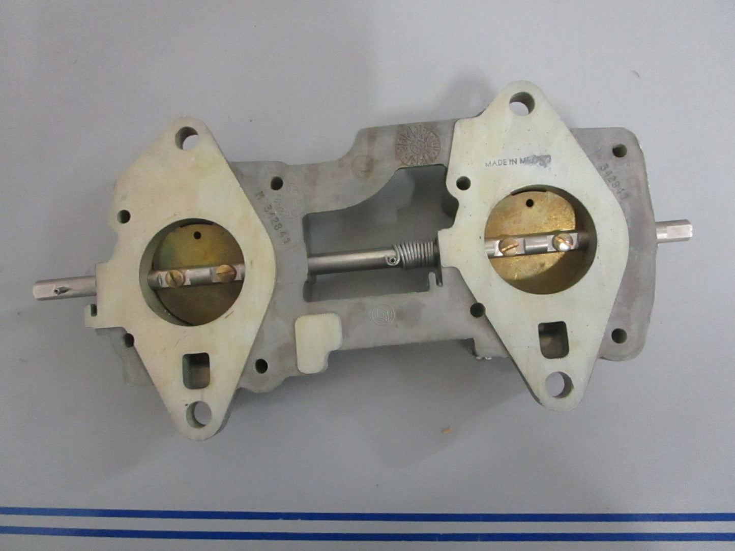 *NEW OEM* 0820 OMC Johnson Evinrude Throttle Body Assy 438513 0438513