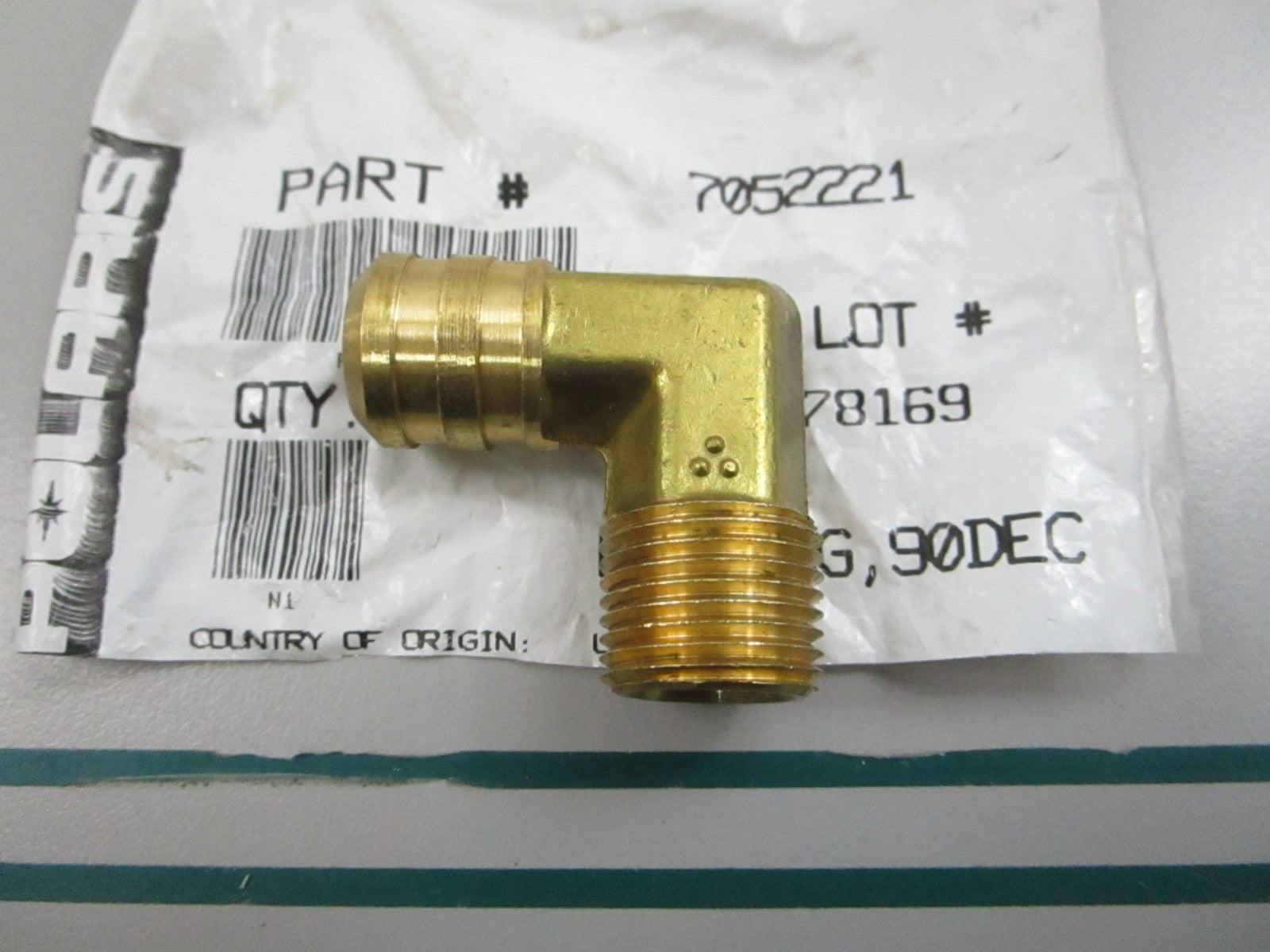 NEW OEM 7052221 Polaris 90 Degree Fitting 0810