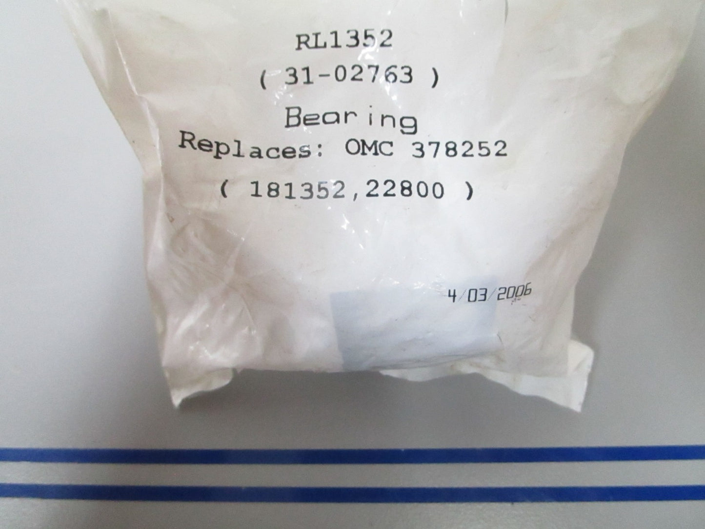 NEW RL1352 Replaces: 318252 18-1352 31-02763 Red Line Bearing  0810