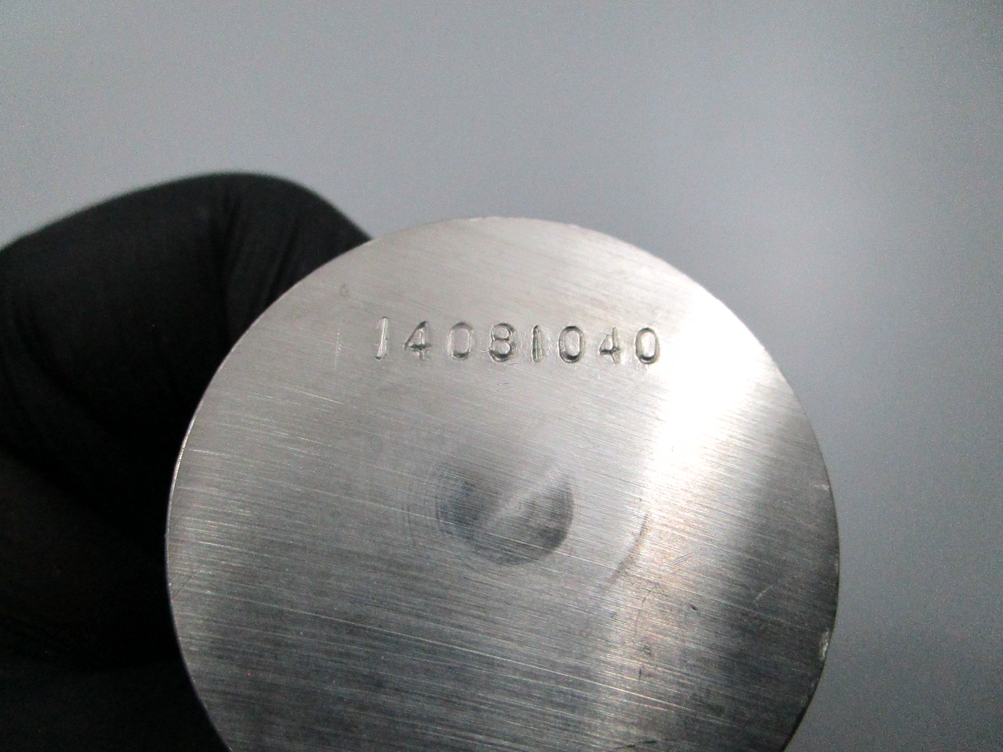 *NEW OEM* 0810 Volvo Penta Exhaust Valve 3853487